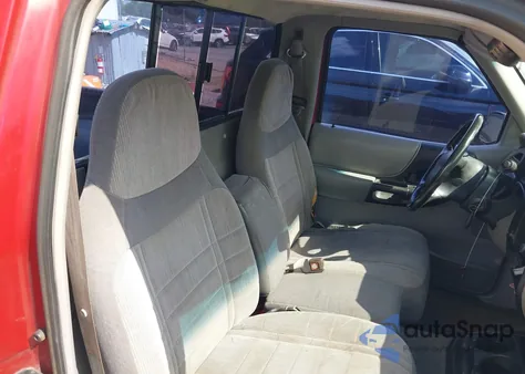 1997 Ford Ranger z USA, uszkodzony, nr VIN 1FTCR10A0VUB37683